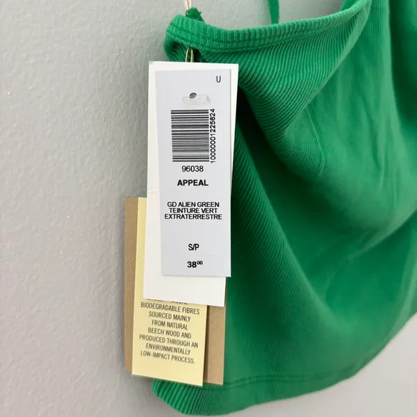 aritzia green wilfred free appeal tank - Image 4