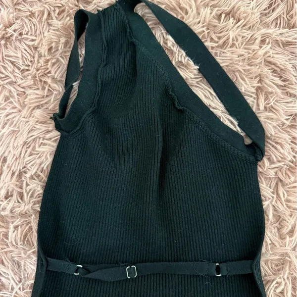 Black Ribbed Halter Top - Image 2