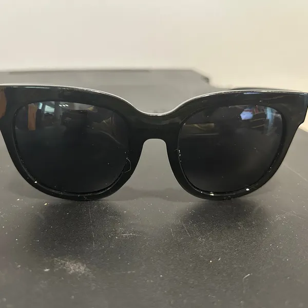 Classic Black Sunglasses - Image 10