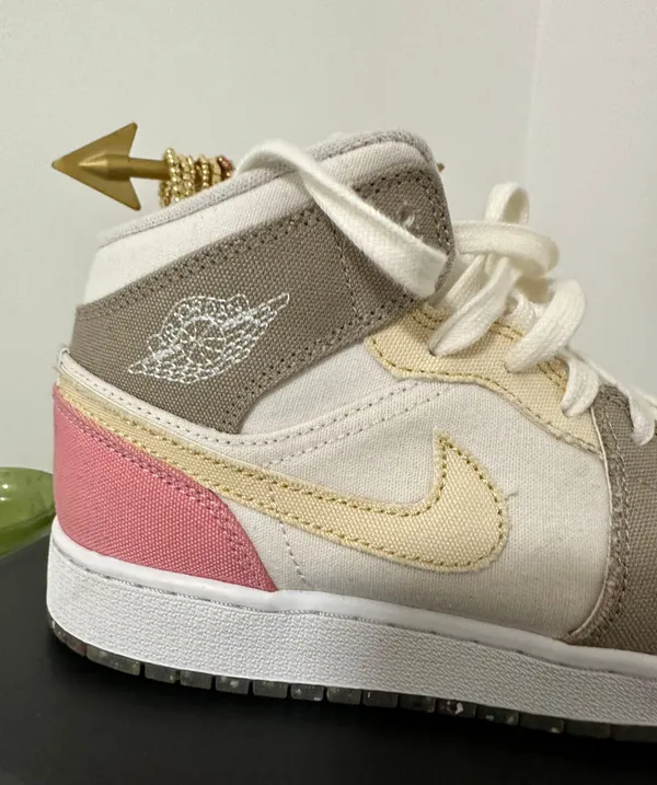 Jordan Sneakers - Image 4