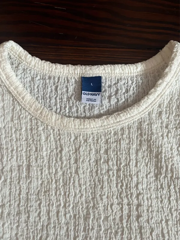 Old Navy Cream scrunched semi sheer white top   - Image 2