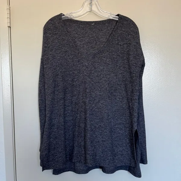 Lululemon Dash To Class Long Sleeve Heathered Black Size 10 - Image 3