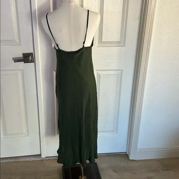 SUPESU Satin Midi Slip Dress Adjustable Spaghetti Strap, Green, Size XS, NWT - Image 6