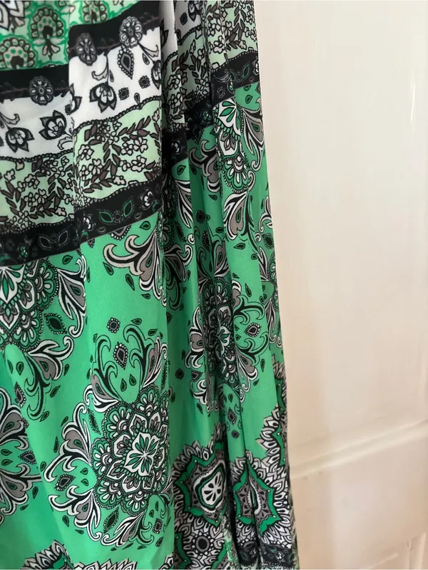Alice & Olivia Alette Halter Maxi Dress Green‎ New Size 12 NWT Bandana Print - Image 12
