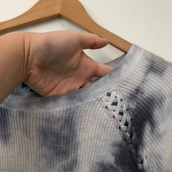 AMERICAN EAGLE Shoulder Stitch Sweater Gray Black ? Tie Dye Boho Crew Neck Boho - Image 7