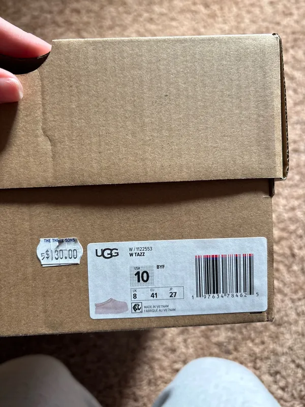 UGG Light purple uggs - Image 7