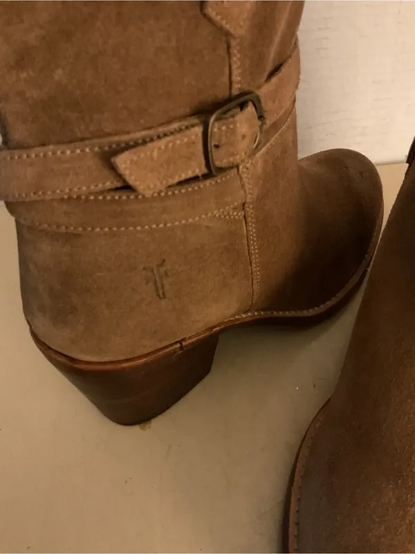 Frye Women's Suede Chelsea Heeled Boots US 6.5 - Image 3