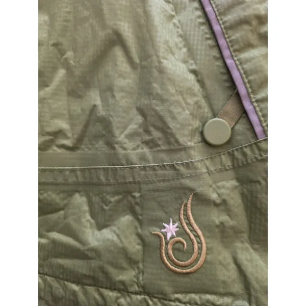 ISIS Waterproof Women’s Jacket Medium Green Hooded Pockets Zip Shell FLAW - Image 3