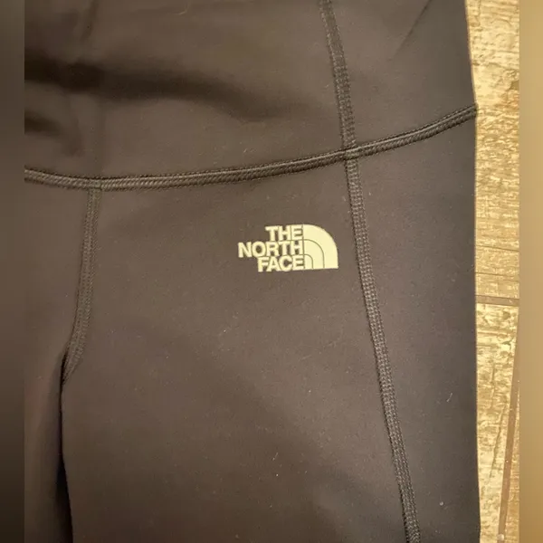 The North Face Flash-dry Leggings New Without Tag - Image 3