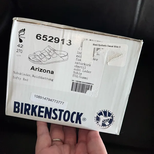 Birkenstock Arizona Size 42 - Image 8