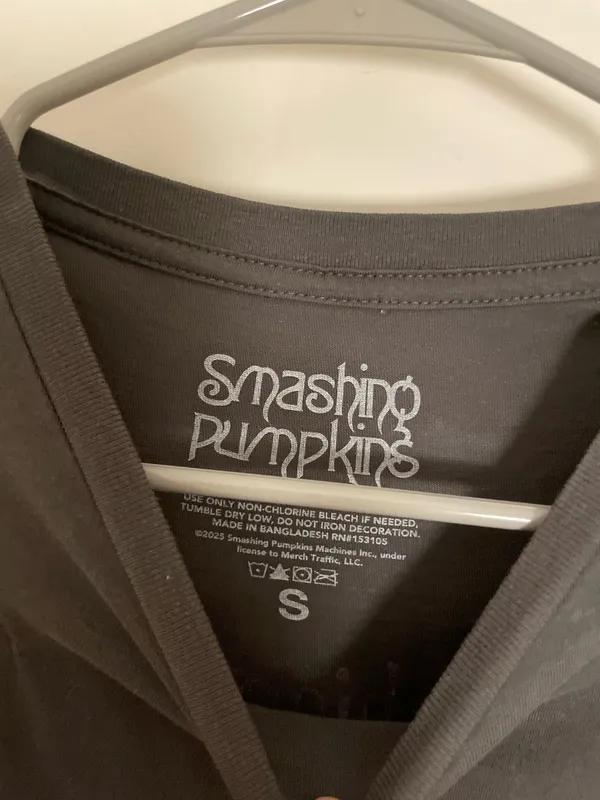 Urban Outfitters Smashing Pumpkins Vintage Style T-Shirt Small - Image 2