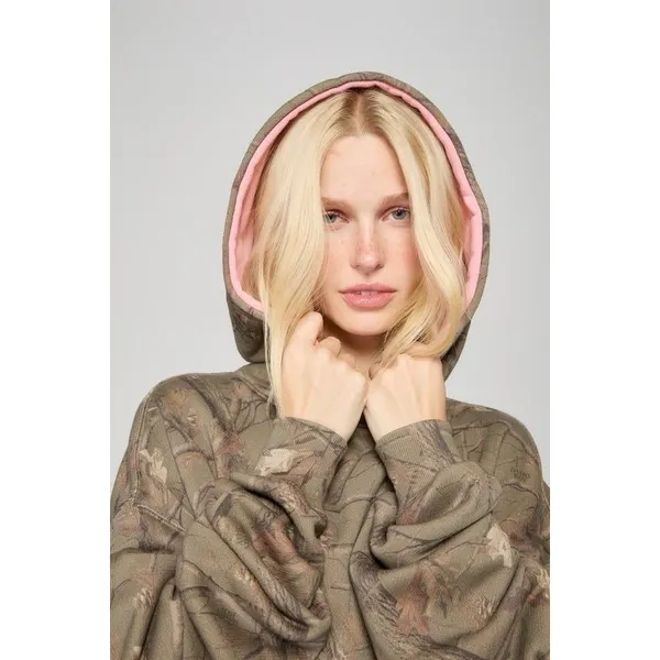 Dairy Boy The Boyfriend Hoodie Evergreen Camo/Pink Appliqué Women's Size Large - Image 3