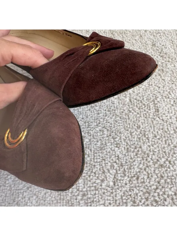 Vintage 90s Bally Brown Suede Pointed Toe Pumps Gold Hardware Italy Designer Hee - Image 4