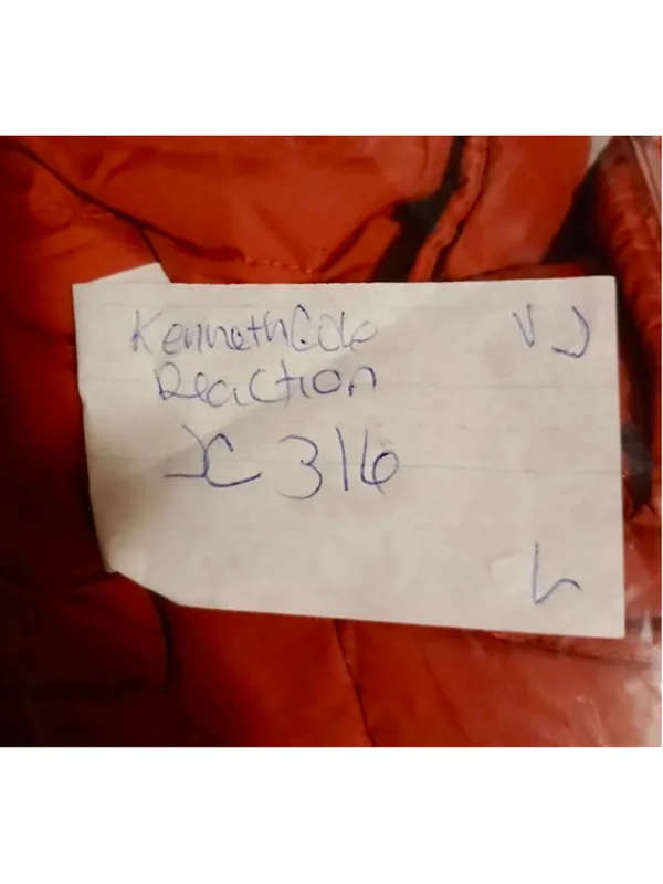 Kenneth Cole Reaction Women's Red Quilted Puffer Vest - Size L - INV316 A3 - Image 8