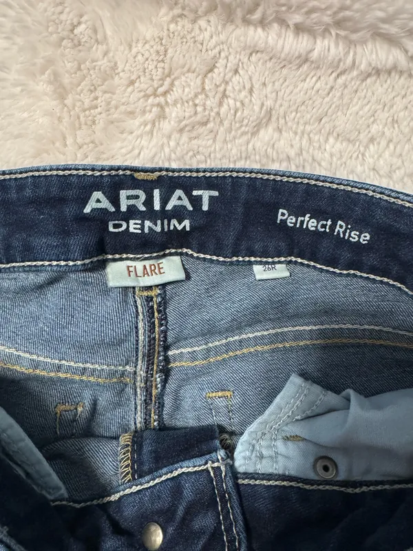 Ariat Jeans - Image 4