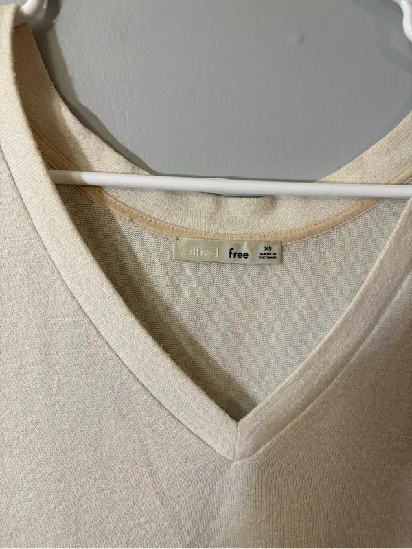 Wilfred‎ Cream V-Neck Short Sleeve Top - Image 3