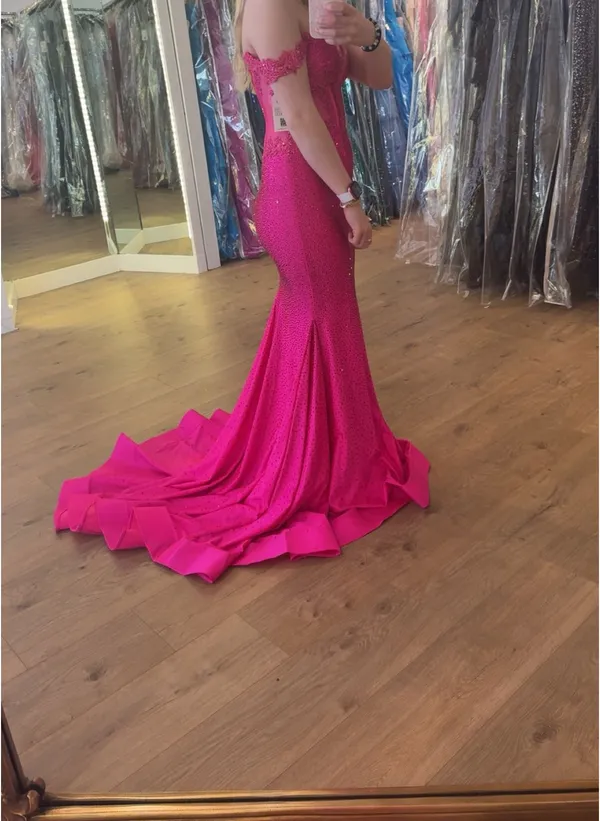 Sherri Hill Prom Dress - Image 3