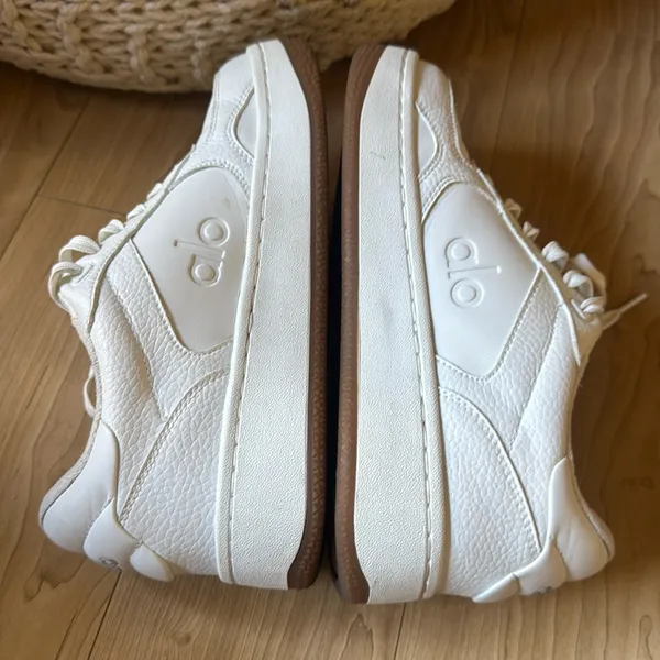 Alo Recovery Mode Sneaker - Image 5