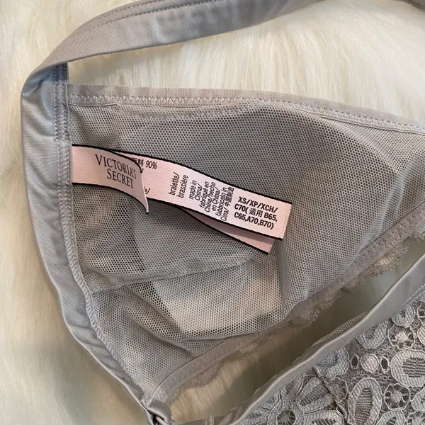 Victoria’s Secret Gray Lace Bralette Size XS - Image 6