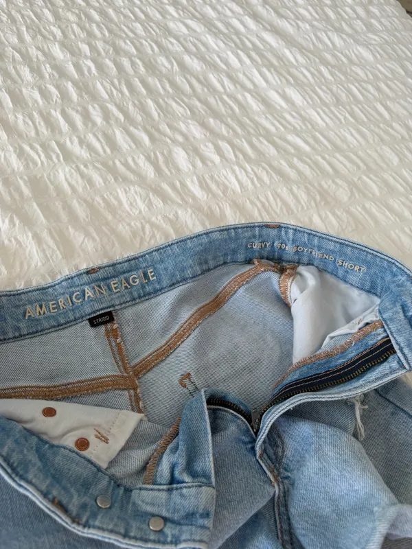American Eagle High-Rise Jean Short - Image 6