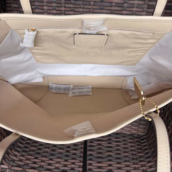 Coach City Tote Coach Monogram Print Style: CF342 - Image 3