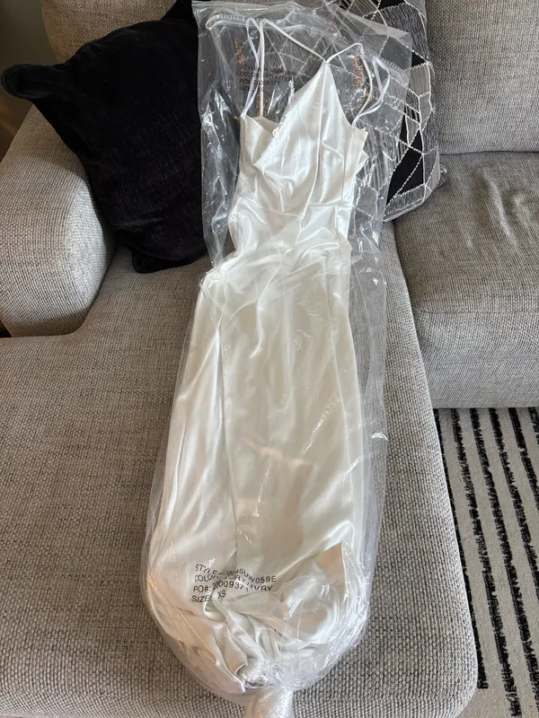 Windsor Long Silk Formal Dress - Image 5