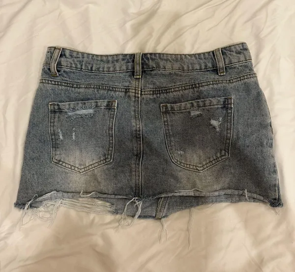 Edikted Denim Mini Skirt - Image 2