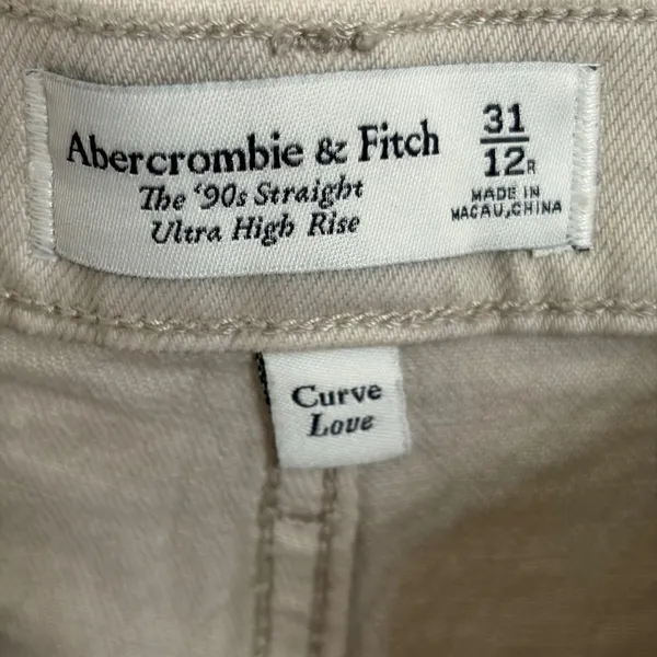 Abercrombie & Fitch Curve Love Ultra High Rise 90s Straight Jeans Beige 31‎ 12R - Image 7