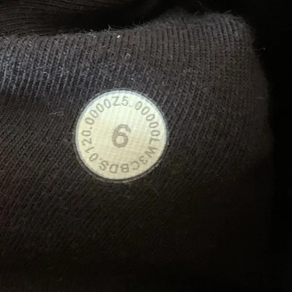 Lululemon Women's 6 Black Gray Camo Scuba Training Yoga Pullover Hoodie Sweater - Image 7