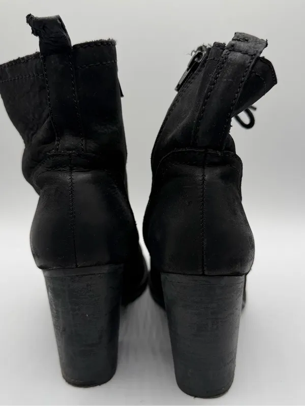 Steve Madden Lauuren Boots Womens 6.5 Black Leather Lace Up Block Heel - Image 4