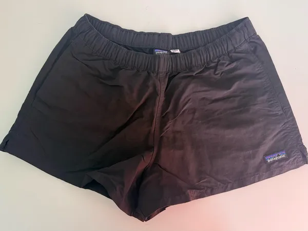 Patagonia Shorts Barely Baggies 2.5" - Image 3