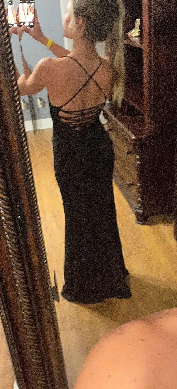 Black Formal Gown - Image 4