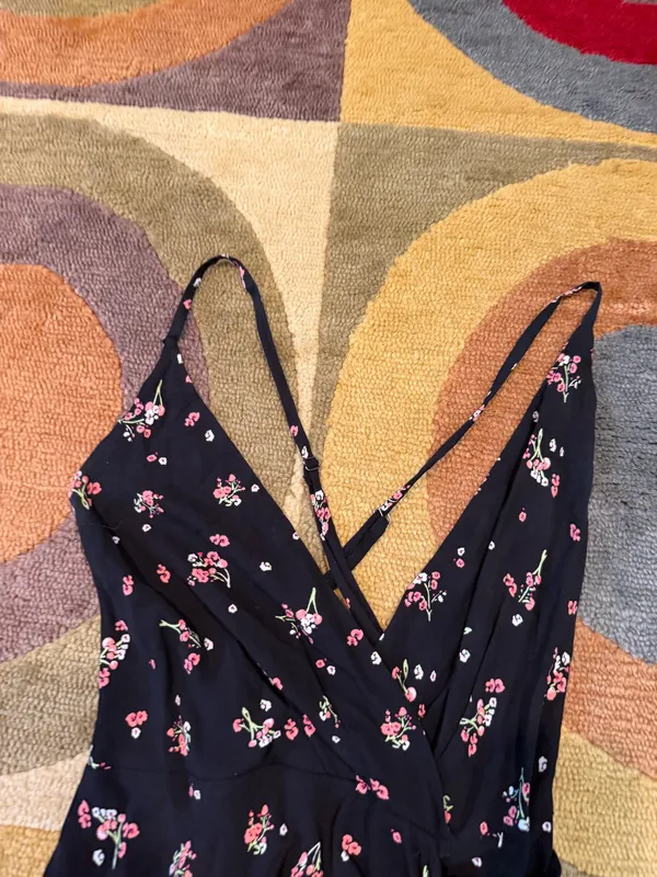 Free People Tango At Night Romper Black Floral Print Low Cut Back Cutout Size 10 - Image 2