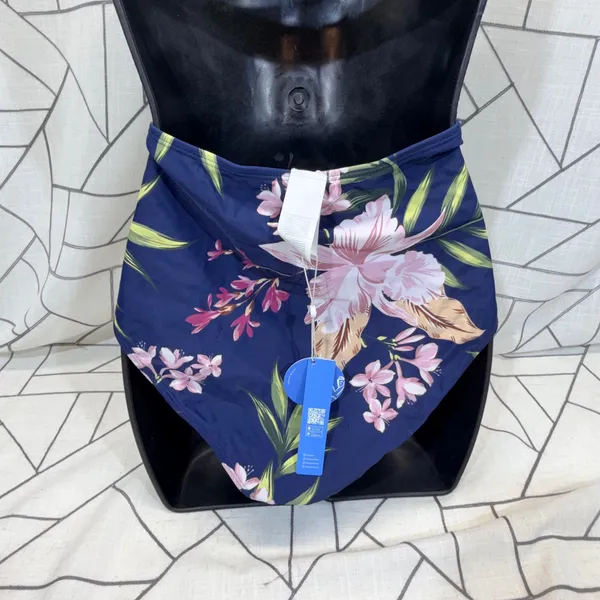 Cupshe One Piece‎ Swimsuit M Navy Blue Tropical Floral Wrap Halter Cutout NWT - Image 3