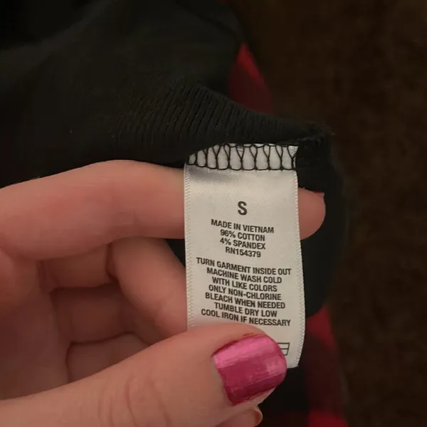 Aeropostale S black long sleeved crop top - Image 5