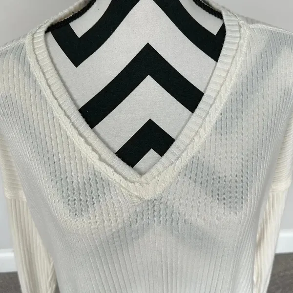 Wild Fable White Cream Long Sleeve Ribbed‎ Sweater Sz XS - Image 3