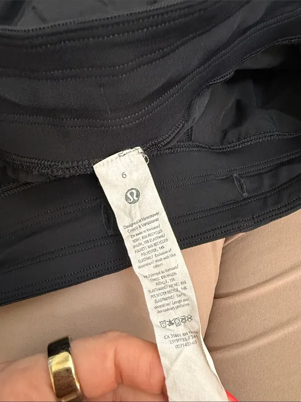 Lululemon Black License To Train High Rise Joggers Pants Size 6 - Image 11