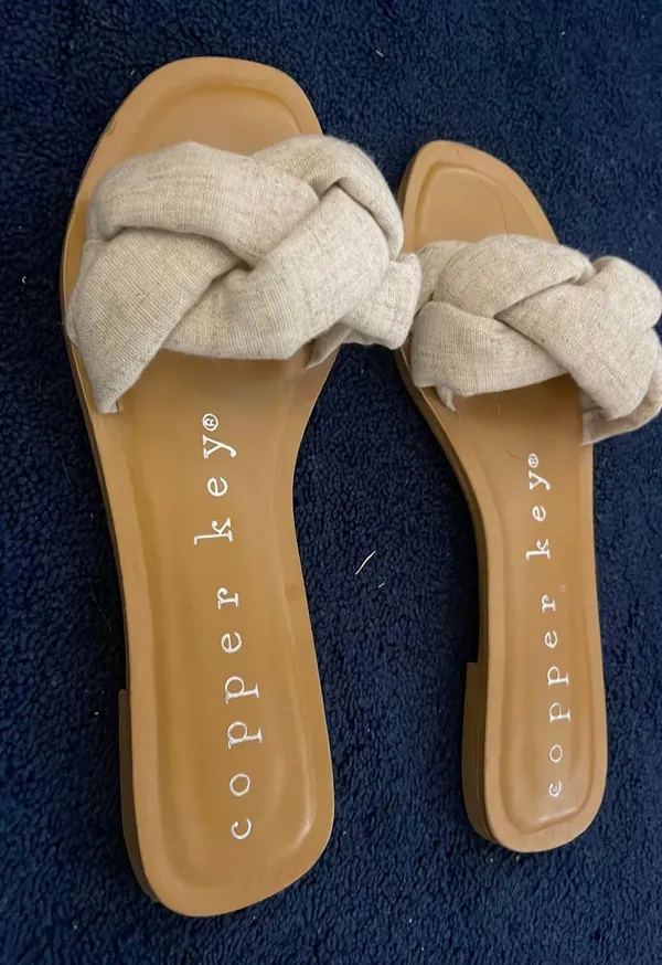 sandals - Image 3