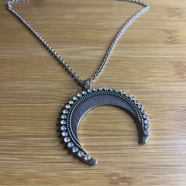 Silver Crescent Moon Pendant Necklace - Image 3