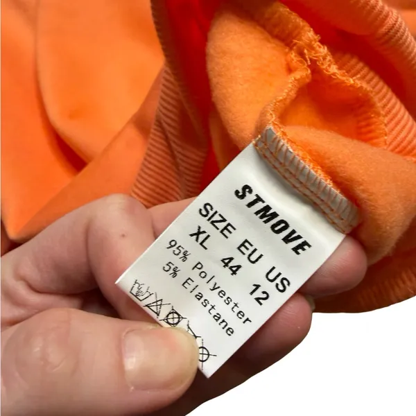 ✨🧡 Shein Orange Daisy Embroidered‎ Crewneck Sweatshirt XL 🧡✨ - Image 4