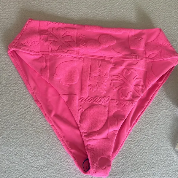 BEACH RIOT Highway Bottom Strawberry Stand Terry, Size Large , $98 - Image 10