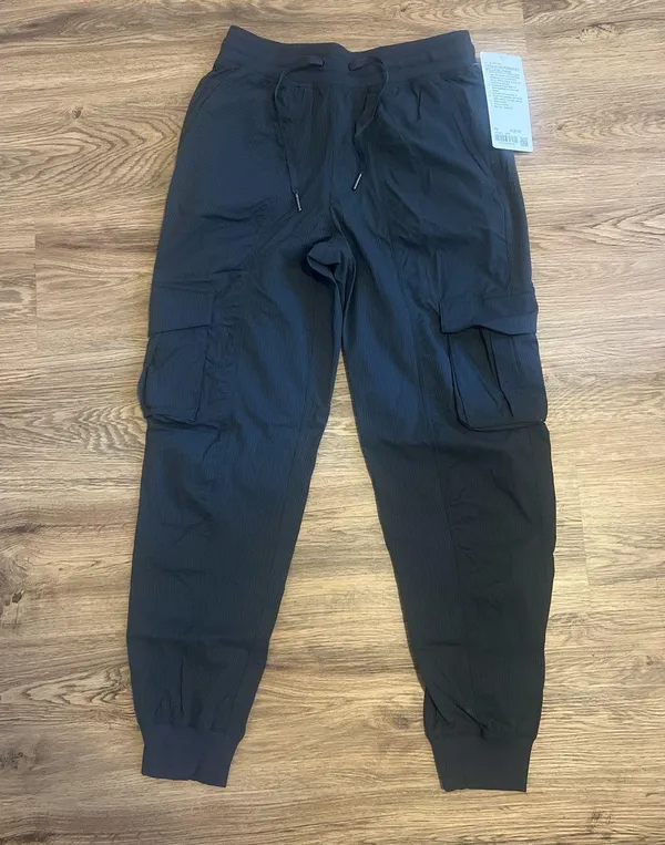Lululemon Dance Studio Relaxed-Fit Mid-Rise Cargo Pant - Image 2