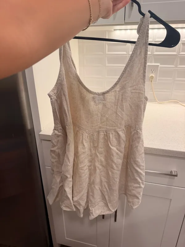 Princess Polly Romper Beige - Image 3