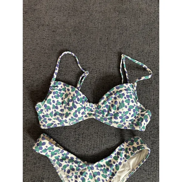 Blackbough Swim Cindy Bikini Set in Blackberry Bliss size XS Underwire High Leg - Image 2