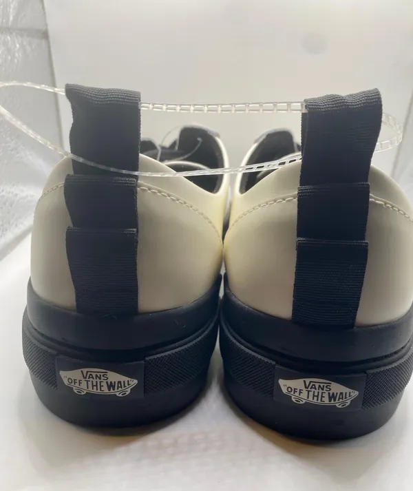 Vans NEW COLFAX LOWTOP FULL LEATHER SHOE PLATFORM (about 1-2 in) - Image 6