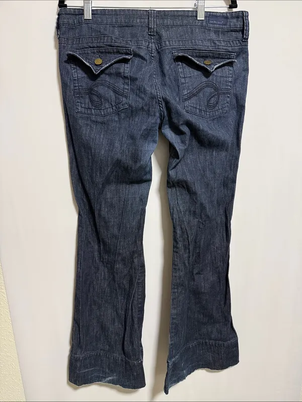 See‎ Thru Soul Dark Wash Flare Leg Jeans Size 32 Blue Denim Flap Pocket Boho Y2K - Image 5