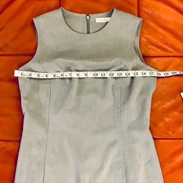 Calvin Klein gray sleeveless belted dress. - Image 11