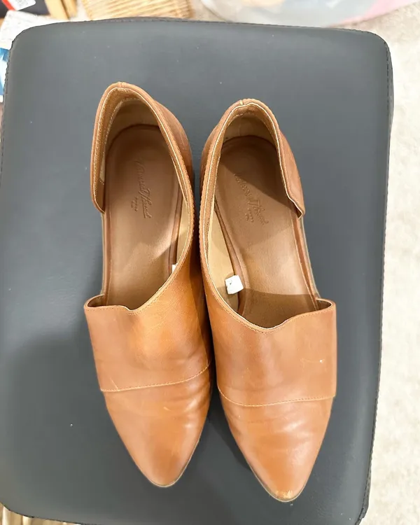 Universal Threads Shoes - Image 2