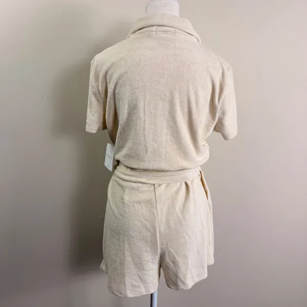 Beyond Yoga Tropez Romper Pistachio Cream Terry Cloth Short Sleeve Belted M NEW - Image 3