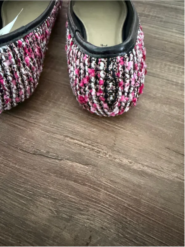 Laundry List Black and Pink Tweed Ballet Flats Size 9 - Image 2